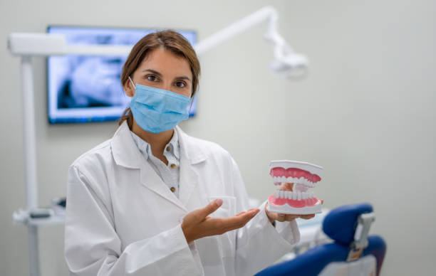 Best Orthodontic Emergency Dentist in East Rochester, NY